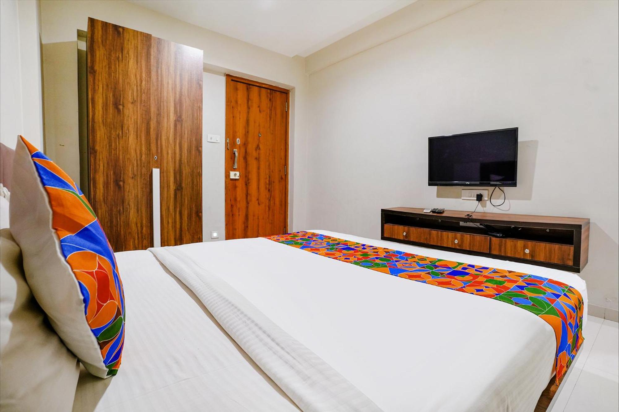 Fabhotel La Victoria - Galaxy Circle Bhatha 外观 照片